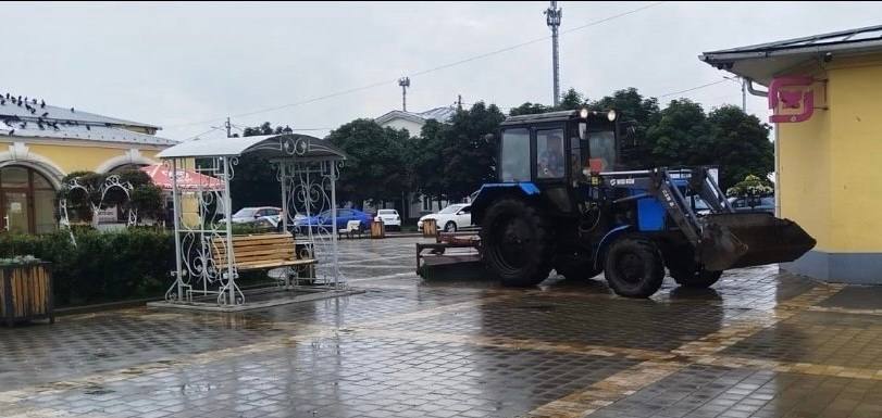 В Боровске определен подрядчик для поддержания порядка на городских общественных территориях.