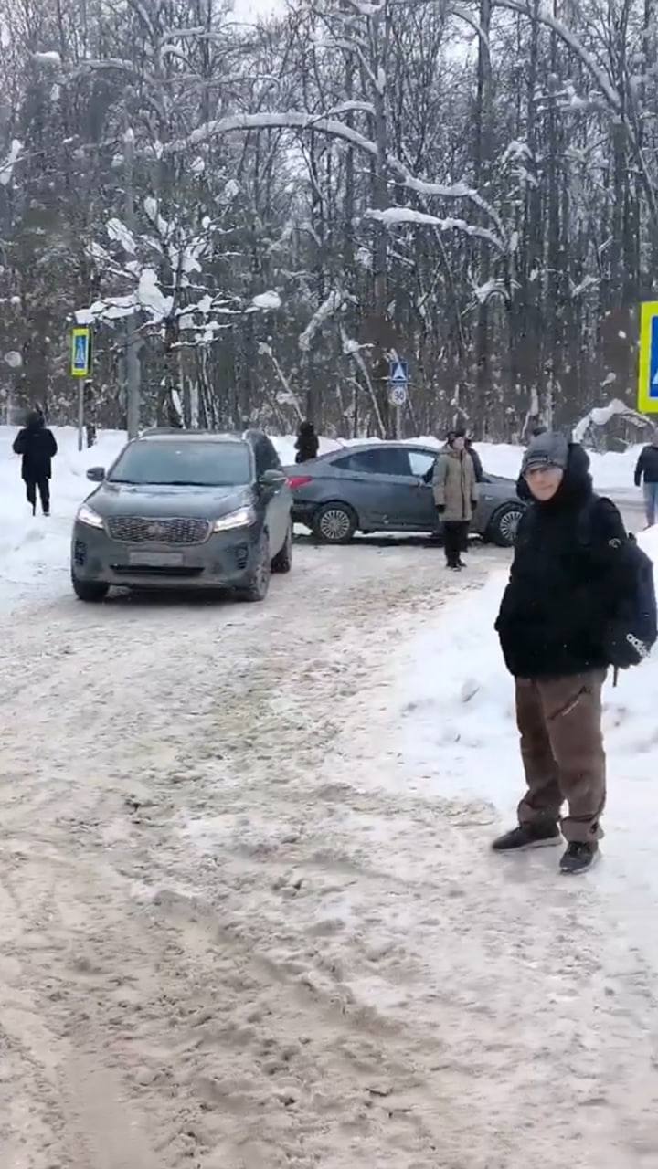 В ОГТ сообщили о временных затруднениях в движении маршрутов из-за ДТП вблизи ИАТЭ. Движение обще...