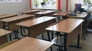 В Калужской школе № 44 зафиксировано массовое заболевание учеников, в результате чего на карантин...