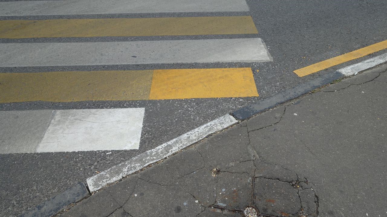 В Калужской области сделали больше 300 крутых пешеходных переходов!

Они работают с 2021 года.

П...