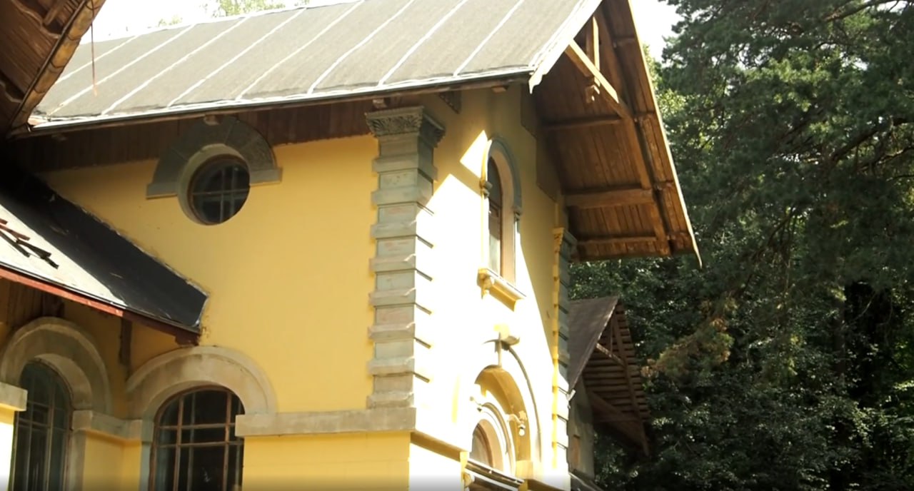 ? Морозовская дача в Обнинске под угрозой?

Местные жители бьют тревогу из-за планов по реконстру...